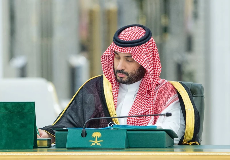 سيدي خادم الحرمين الشريفين يرأس جلسة مجلس الوزراء - صورة 5