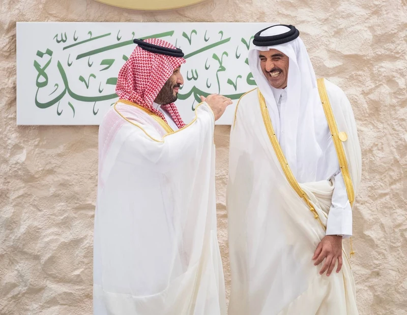 سمو سيدي ولي العهد يستقبل قادة ورؤساء وفود قمة جامعة الدول العربية بجدة - صورة 2