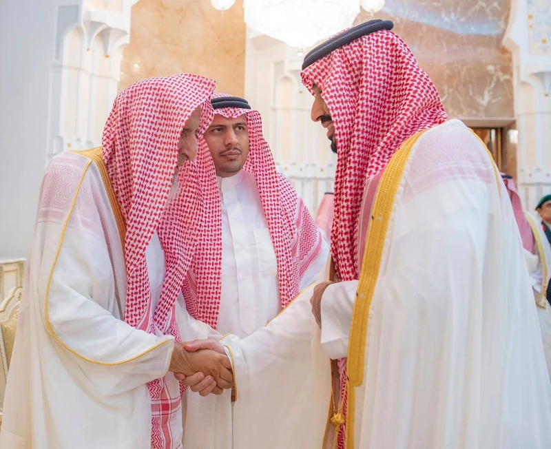 سمو سيدي ولي العهد يستقبل المهنئين بعيد الأضحى في منى نيابة عن سيدي خادم الحرمين الشريفين - صورة 10