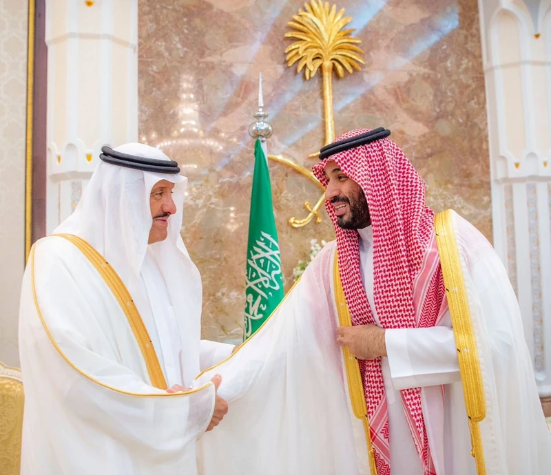 سمو سيدي ولي العهد يستقبل المهنئين بعيد الأضحى في منى نيابة عن سيدي خادم الحرمين الشريفين - صورة 9