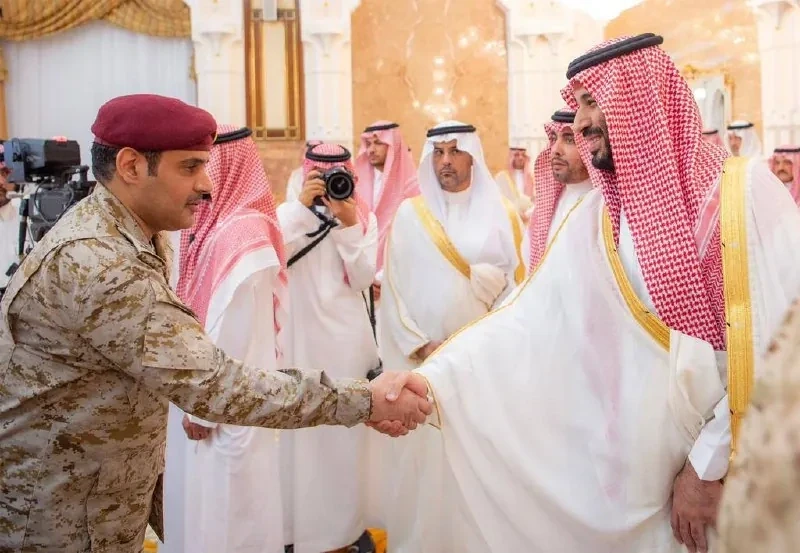 سمو سيدي ولي العهد يستقبل المهنئين بعيد الأضحى في منى نيابة عن سيدي خادم الحرمين الشريفين - صورة 17