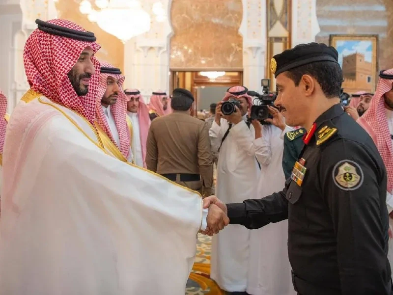 سمو سيدي ولي العهد يستقبل المهنئين بعيد الأضحى في منى نيابة عن سيدي خادم الحرمين الشريفين - صورة 29