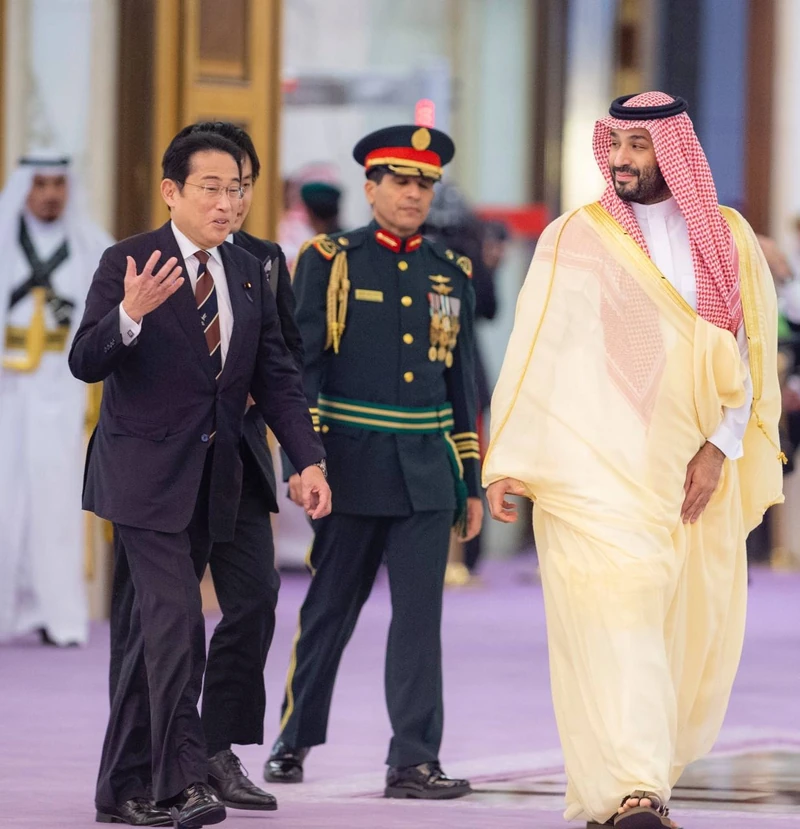 سمو سيدي ولي العهد يستقبل دولة رئيس وزراء اليابان في قصر السلام بجدة - صورة 6