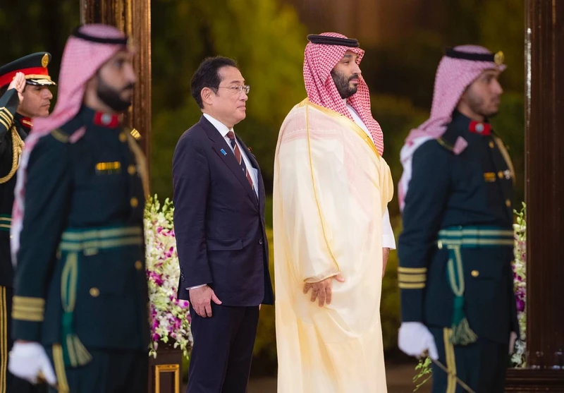 سمو سيدي ولي العهد يستقبل دولة رئيس وزراء اليابان في قصر السلام بجدة - صورة 3