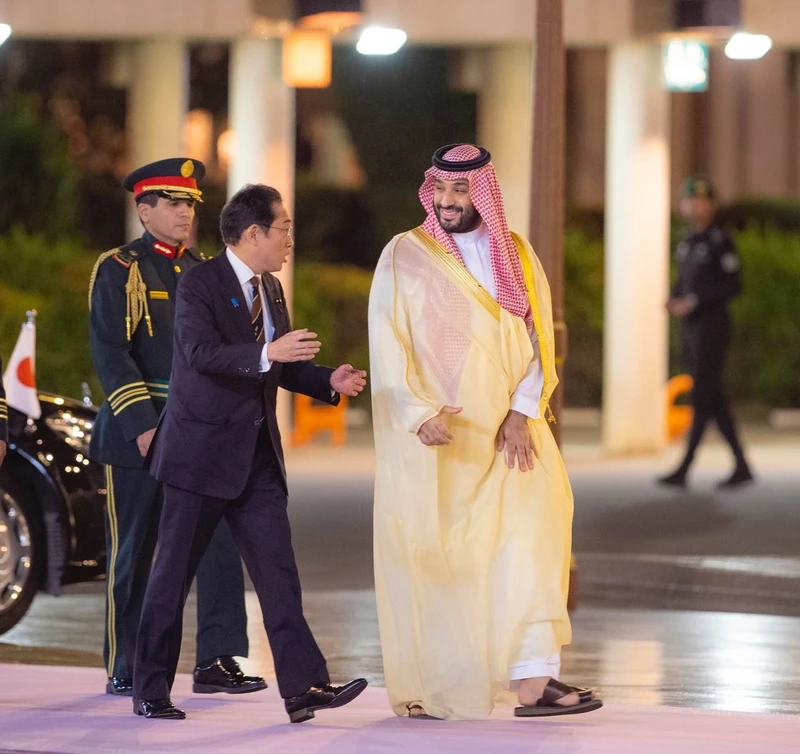 سمو سيدي ولي العهد يستقبل دولة رئيس وزراء اليابان في قصر السلام بجدة - صورة 5