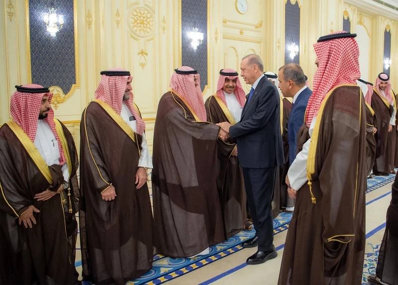 سمو سيدي ولي العهد يستقبل فخامة رئيس جمهورية تركيا في قصر السلام بجدة ويقيم مراسم استقبال رسمية لفخامته - صورة 5