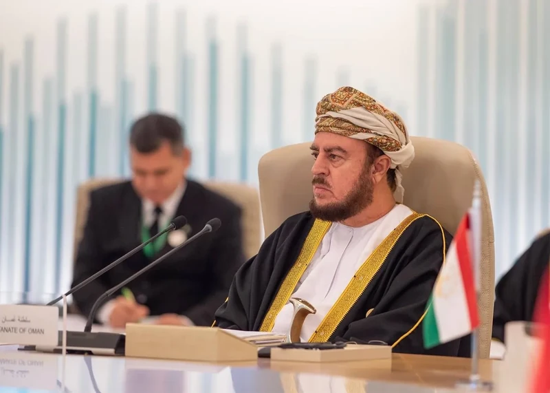 سمو سيدي ولي العهد يستقبل قادة الدول المشاركين في قمة دول مجلس التعاون لدول الخليج العربية ودول آسيا الوسطى - صورة 17