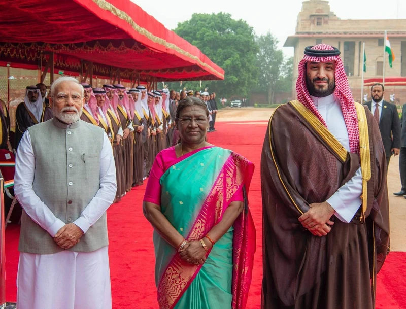 سمو سيدي ولي العهد يلتقي رئيسة جمهورية الهند في القصر الرئاسي بنيودلهي. - صورة 22