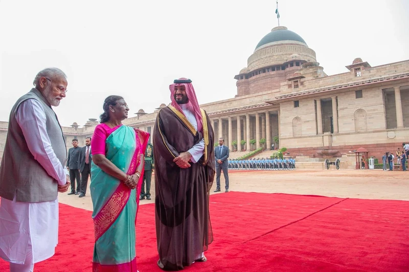 سمو سيدي ولي العهد يلتقي رئيسة جمهورية الهند في القصر الرئاسي بنيودلهي. - صورة 13