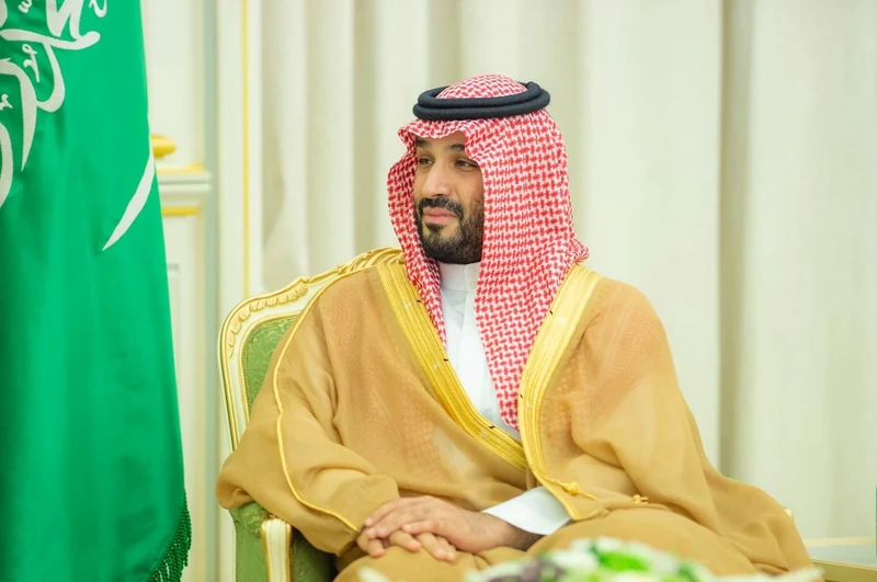 سمو سيدي ولي العهد يستقبل فخامة رئيس جمهورية إندونيسيا بالرياض، ويقيم مراسم استقبال رسمية لفخامته - صورة 18