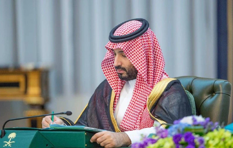 سيدي خادم الحرمين الشريفين يرأس جلسة مجلس الوزراء - صورة 2