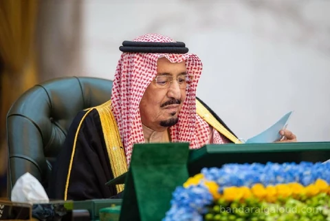 سيدي خادم الحرمين الشريفين يرأس جلسة مجلس الوزراء