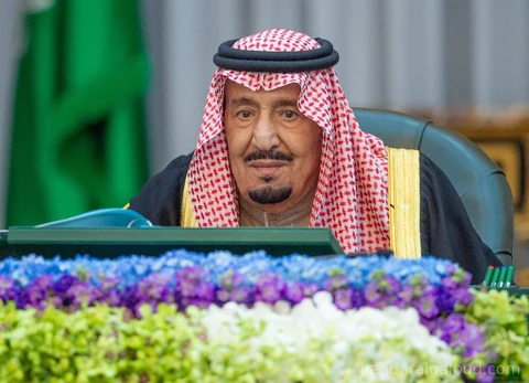 سيدي خادم الحرمين الشريفين يرأس جلسة مجلس الوزراء