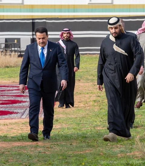 سمو سيدي ولي العهد يلتقي رئيس الوزراء العراقي في العلا
