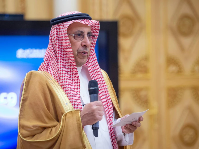 سيدي خادم الحرمين الشريفين يفتتح مشروع قطار الرياض - صورة 4