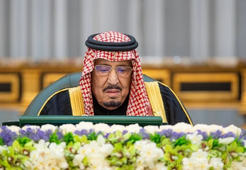 سيدي خادم الحرمين الشريفين يرأس جلسة مجلس الوزراء