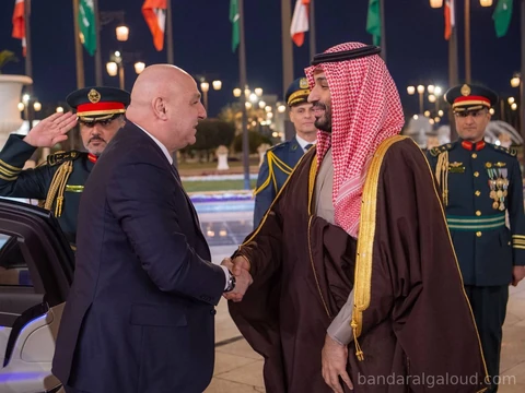 سمو سيدي ولي العهد يستقبل فخامة رئيس الجمهورية اللبنانية في الديوان الملكي.