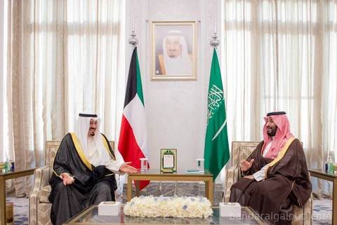 سمو سيدي ولي العهد يستقبل رئيس مجلس الوزراء الكويتي
