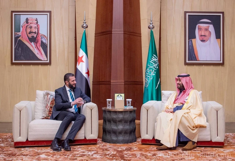 سمو سيدي ولي العهد يستقبل رئيس الجمهورية العربية السورية - صورة 7