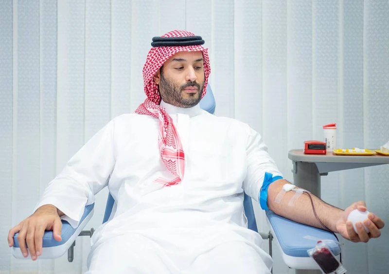 سمو سيدي ولي العهد يتبرع بالدم ويُطلق الحملة الوطنية السنوية للتبرع بالدم - صورة 2