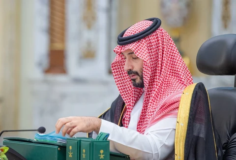 سمو سيدي ولي العهد يرأس جلسة مجلس الوزراء في جدة