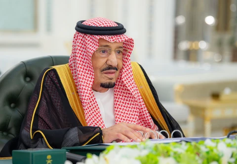 سيدي خادم الحرمين الشريفين يترأس جلسة مجلس الوزراء اليوم في جدة.