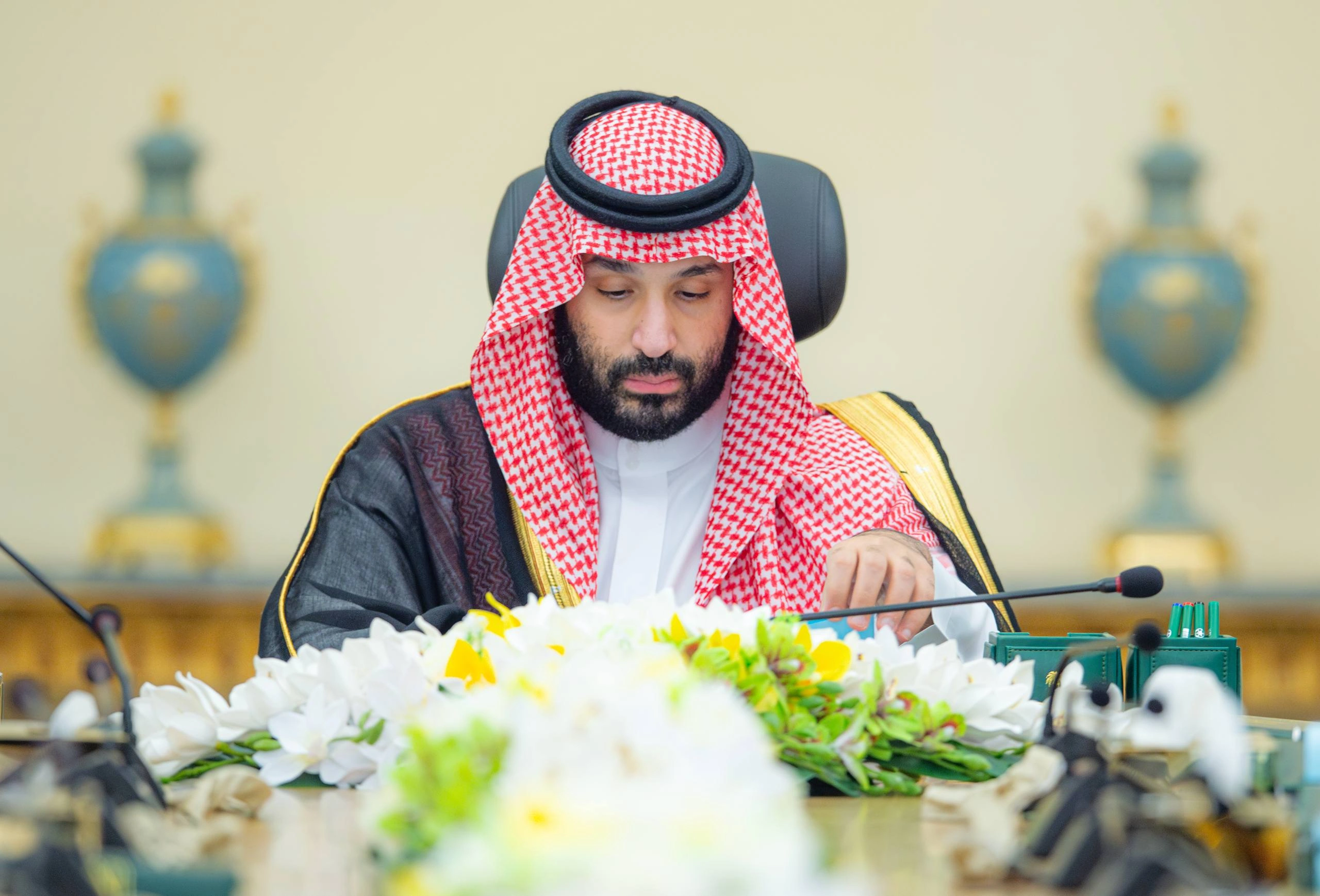 سمو سيدي ولي العهد يرأس جلسة مجلس الوزراء في جدة - صورة 1