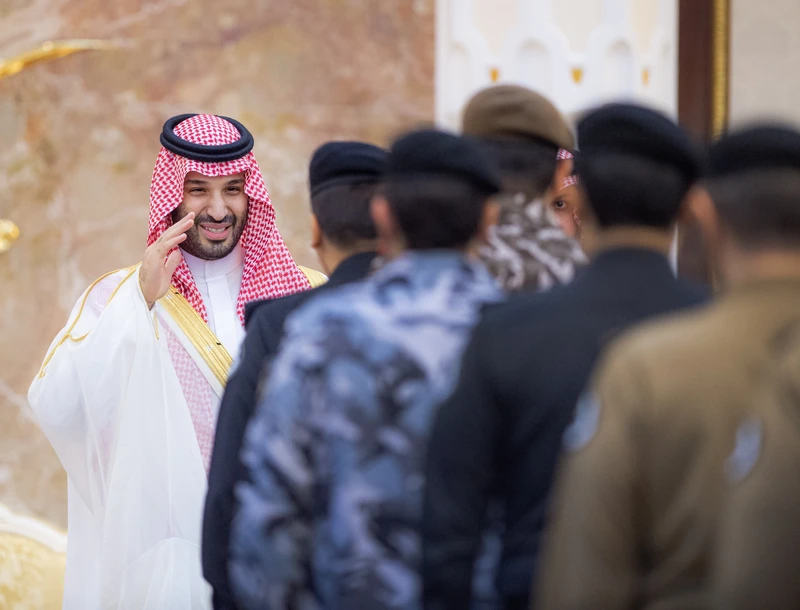 سمو سيدي ولي العهد يستقبل المهنئين بعيد الأضحى المبارك - صورة 4
