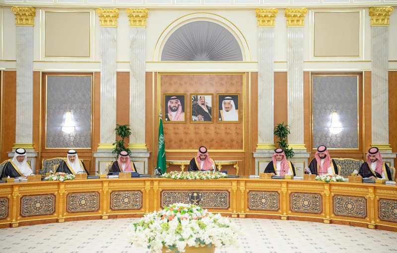 سمو سيدي ولي العهد يرأس جلسة مجلس الوزراء في جدة - صورة 6