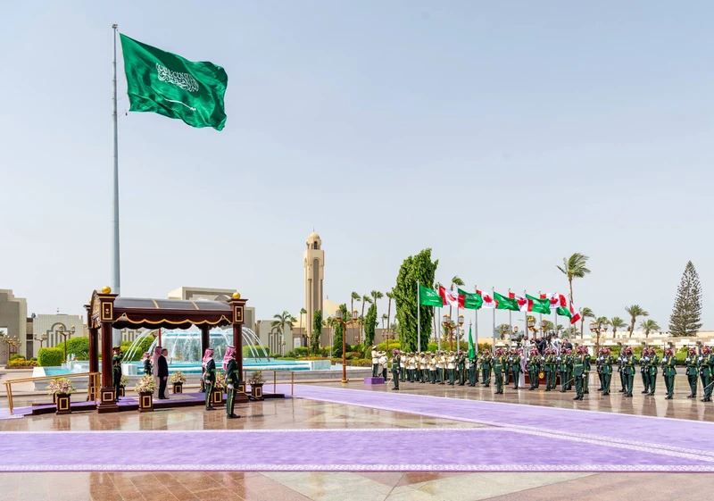 سمو سيدي ولي العهد يستقبل في قصر السلام بجدة دولة رئيس وزراء كندا - صورة 5
