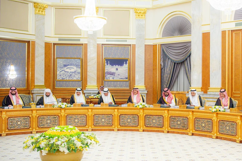 سمو سيدي ولي العهد يرأس جلسة مجلس الوزراء في جدة - صورة 4