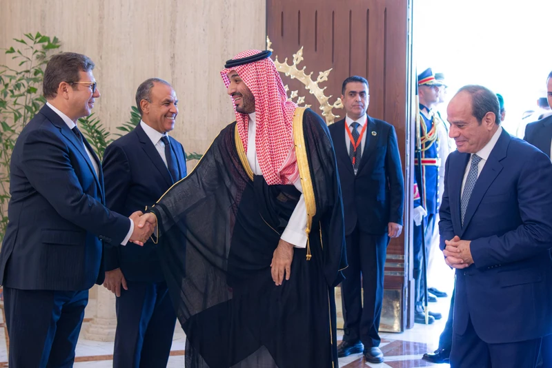 سمو سيدي ولي العهد يلتقي الرئيس المصري ويعقدان لقاءً ثنائياً وجلسة مباحثات موسعة. - صورة 2